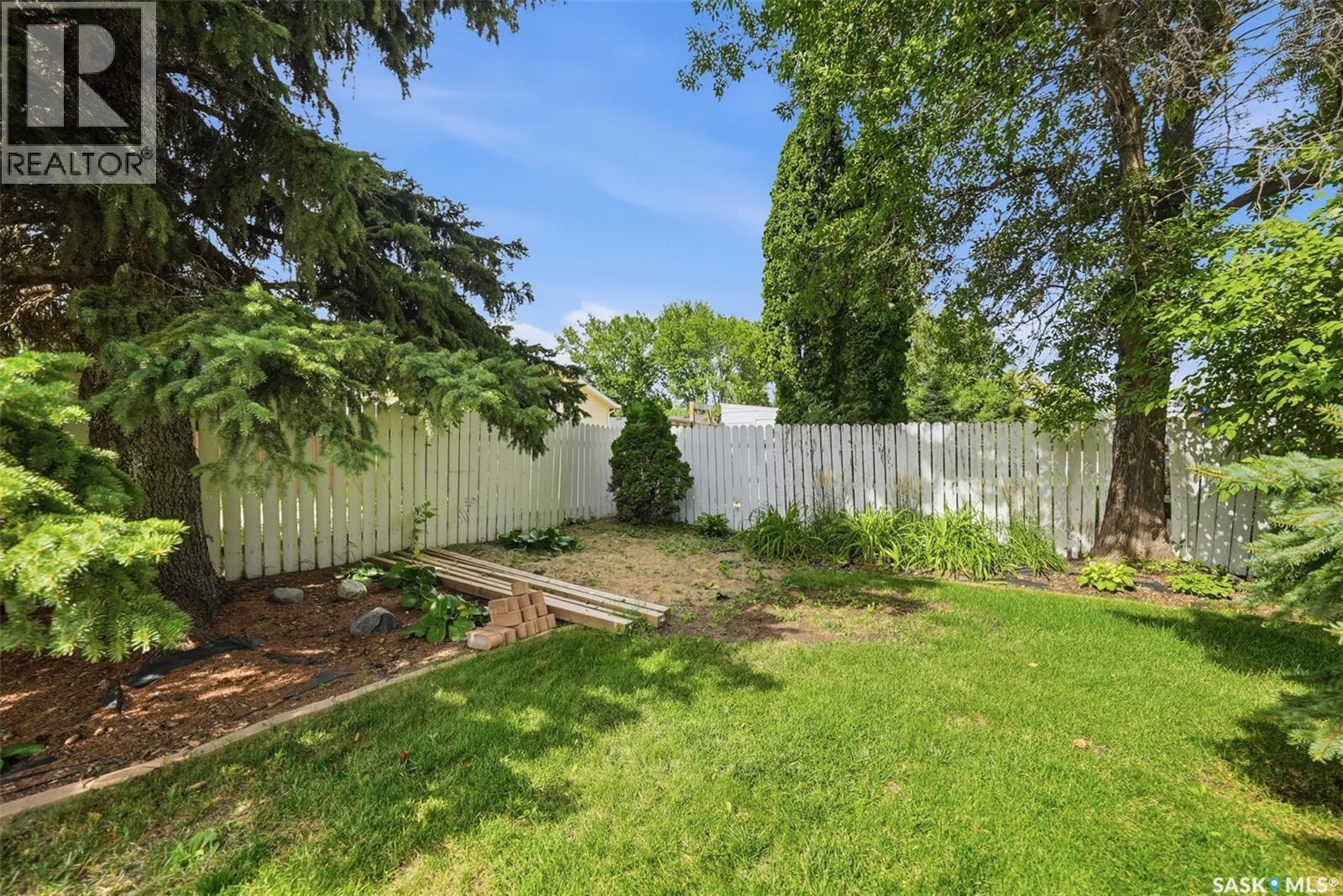 258 East Place, Saskatoon, SK