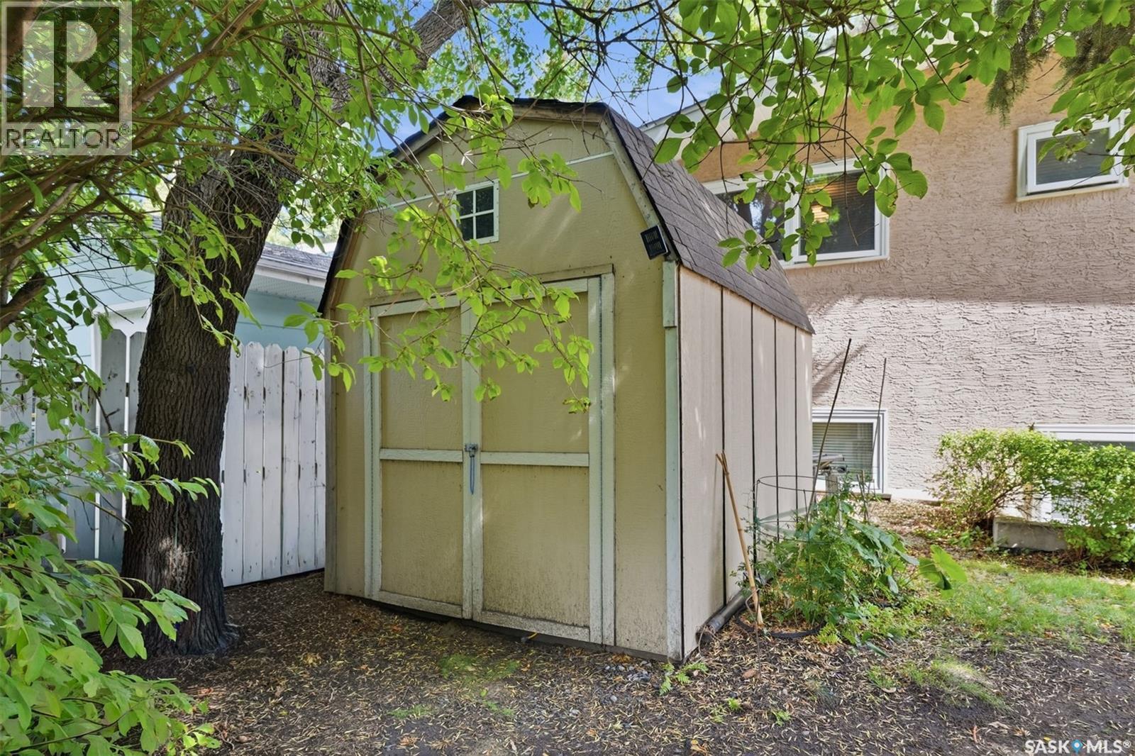 258 East Place, Saskatoon, SK