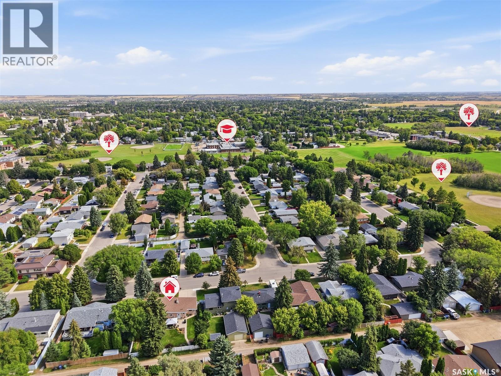 258 East Place, Saskatoon, SK