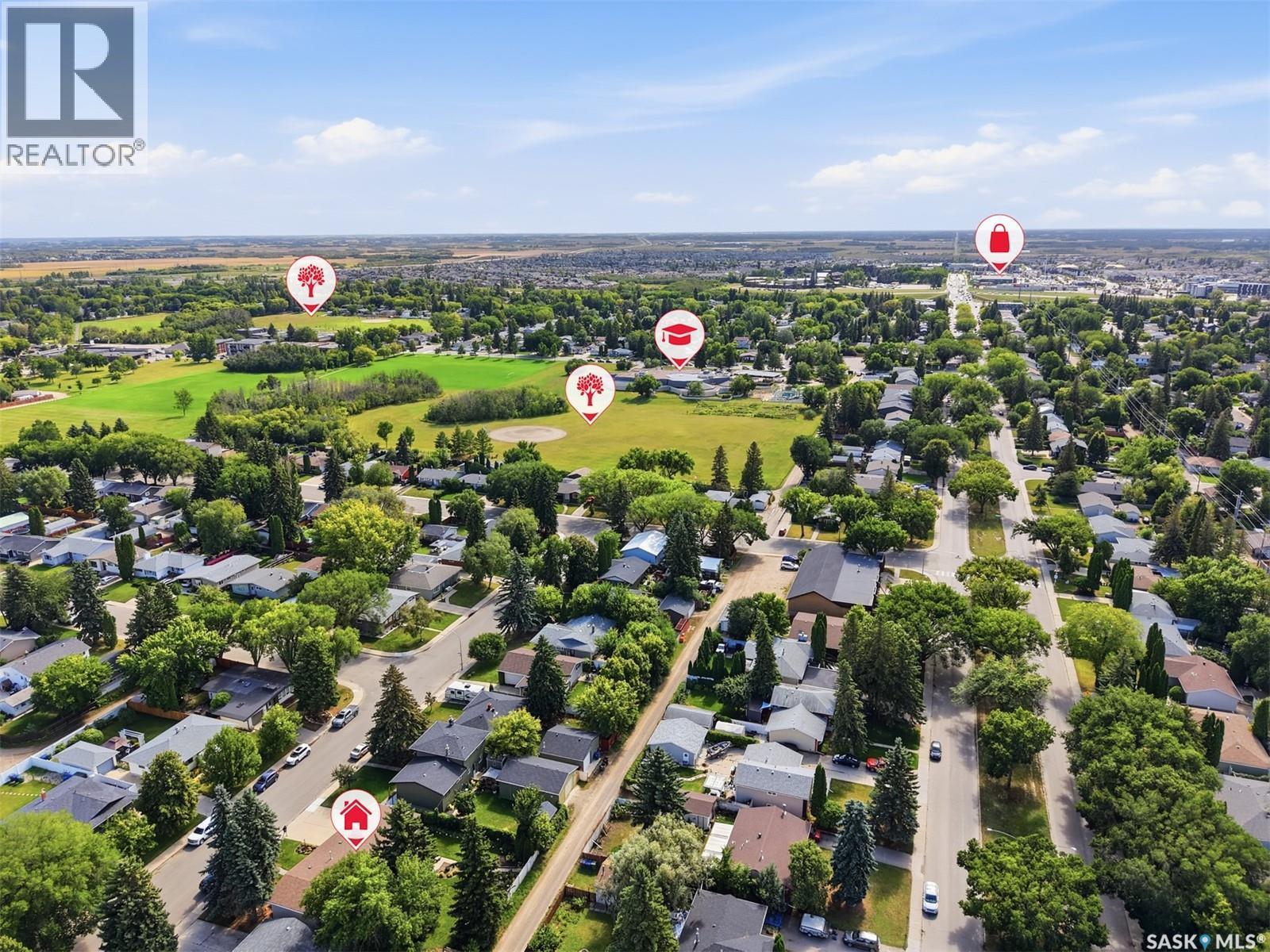 258 East Place, Saskatoon, SK