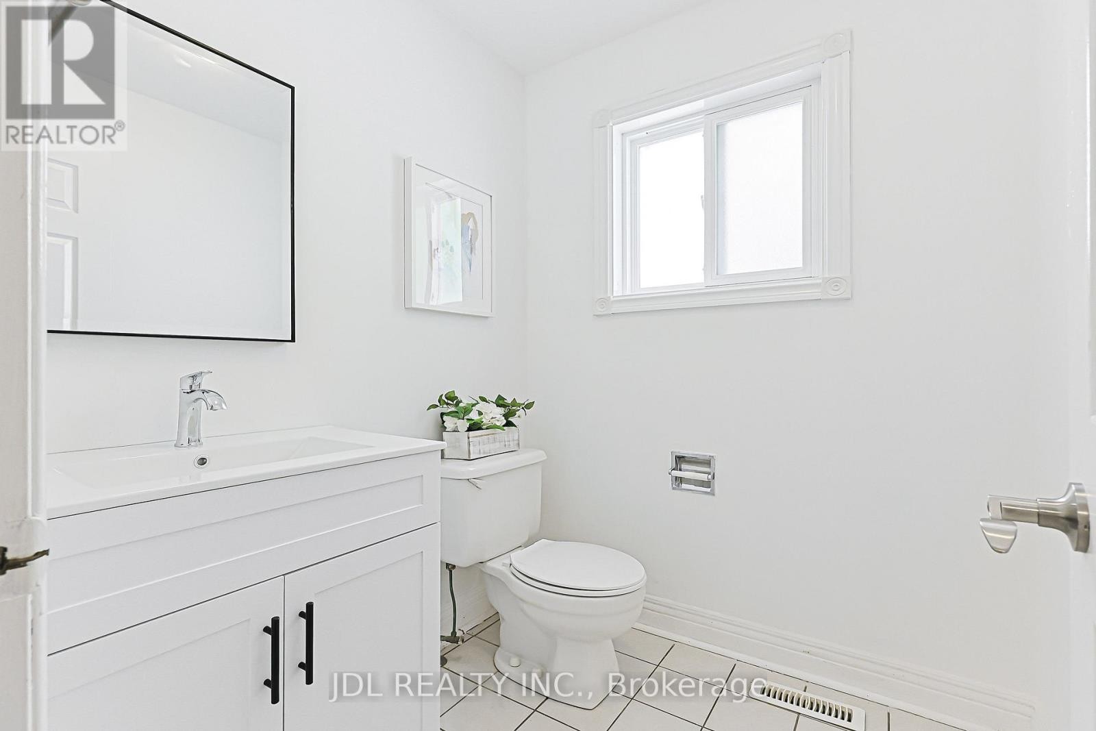676 Ceremonial Drive, Mississauga, ON