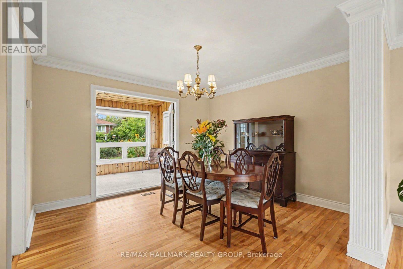 1236 Amesbrooke Drive, Ottawa, ON