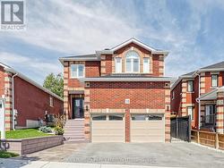 18 WYMAN CRESCENT Bradford West Gwillimbury, ON L3Z 3J5