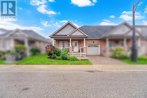 12 MUZZO DRIVE  Brampton, ON L6R 3W8