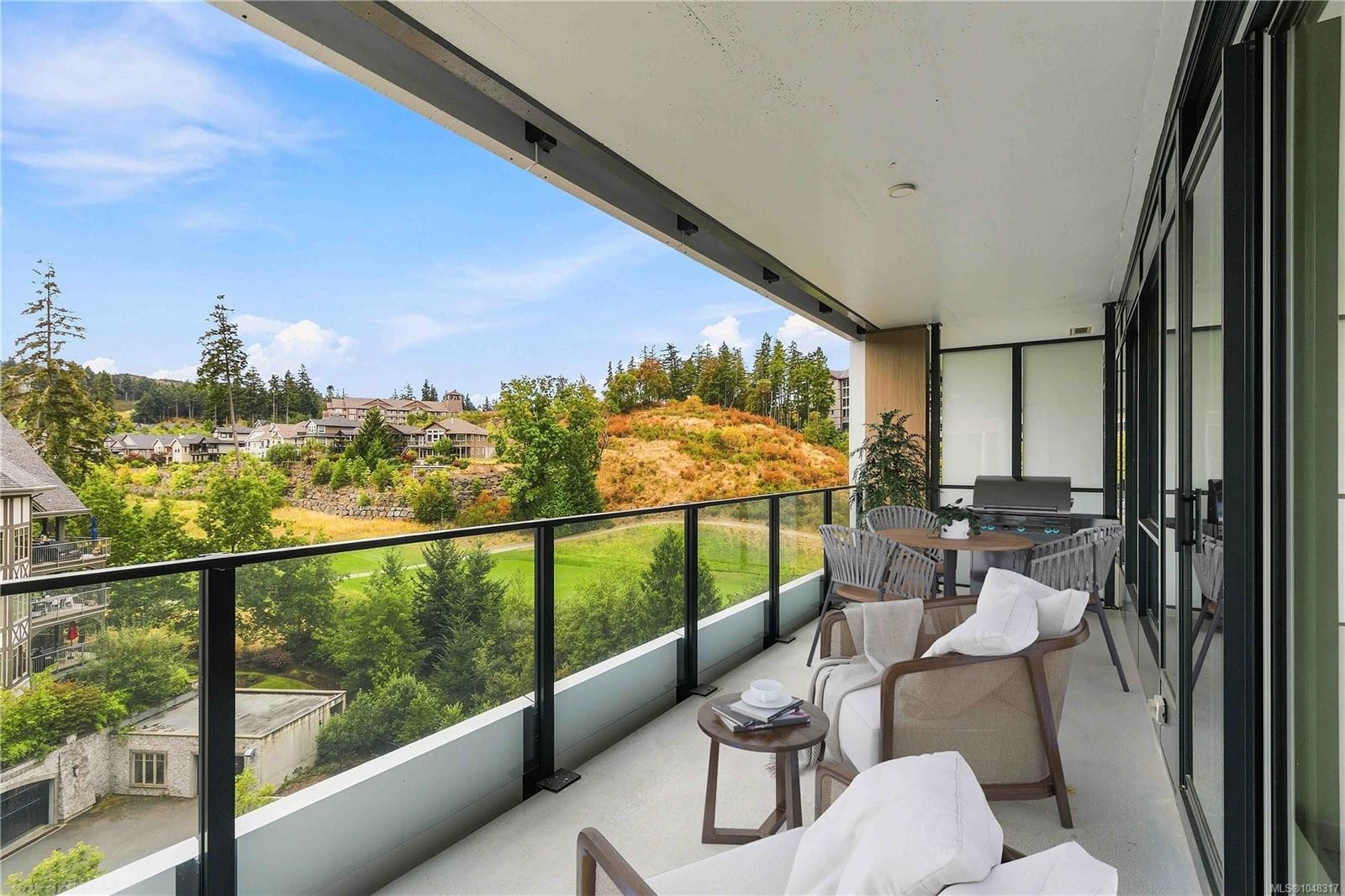 #1013-2000 Hannington Rd, Langford, BC
