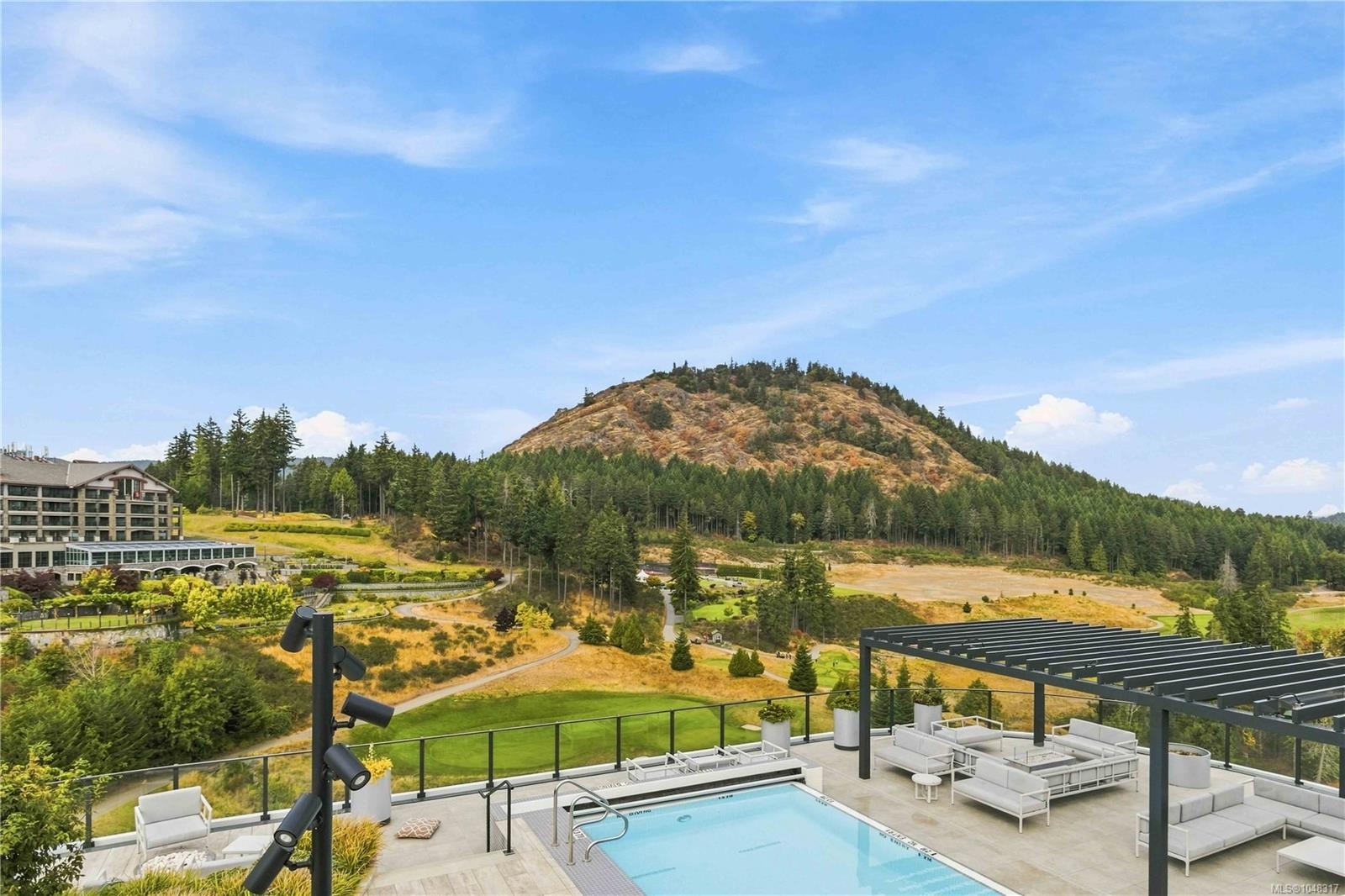 #1013-2000 Hannington Rd, Langford, BC