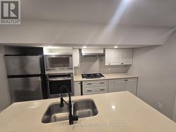 LOWER - 2483 OLD BROMPTON WAY Oakville, ON L6M 0J5