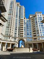 1801 - 2285 LAKE SHORE BOULEVARD Toronto, ON M8V 3X9