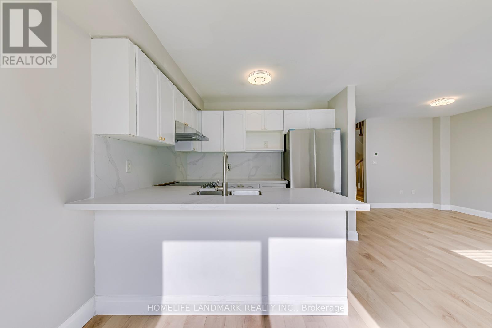 4432 Peter Drive, Burlington, ON