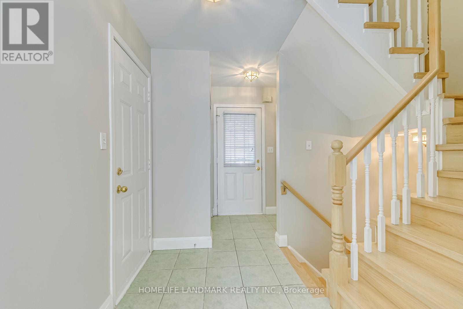 4432 Peter Drive, Burlington, ON