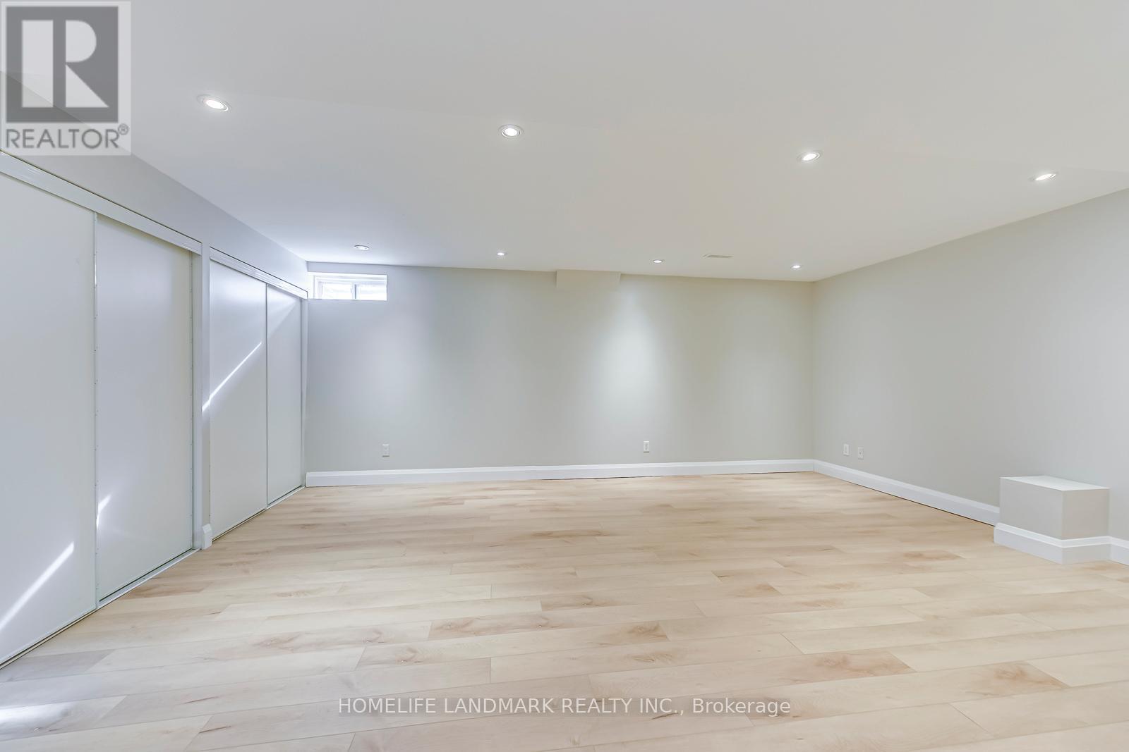 4432 Peter Drive, Burlington, ON
