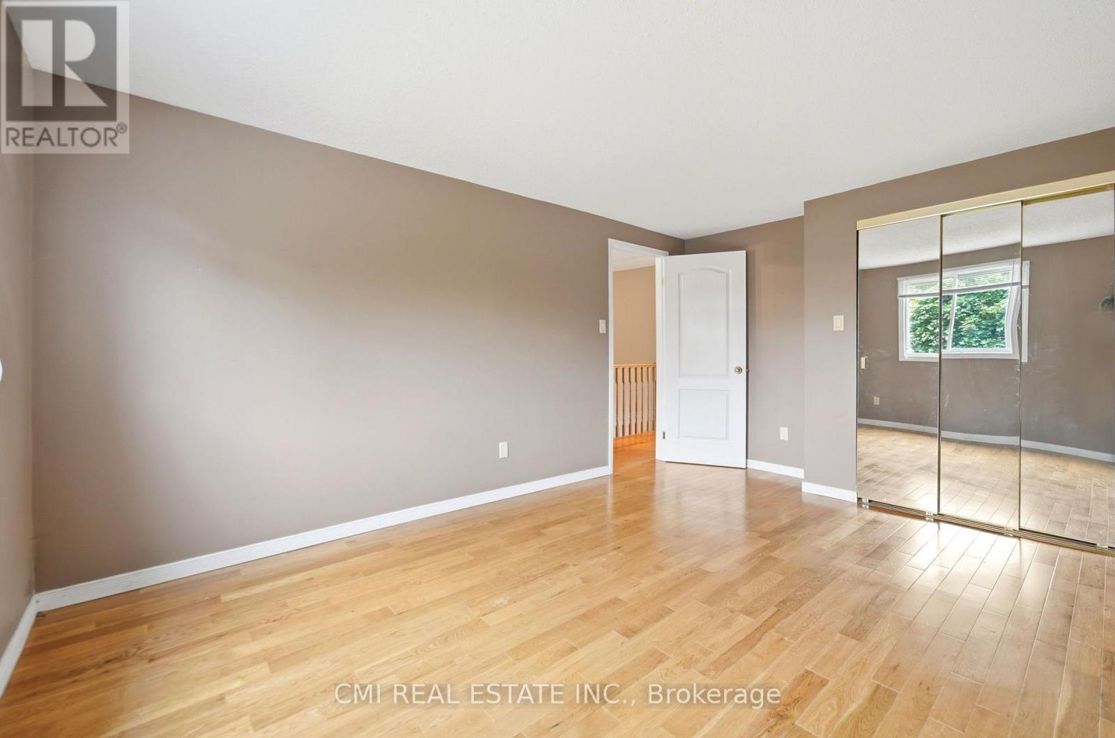 155 Foxhunt Road, Waterloo, ON