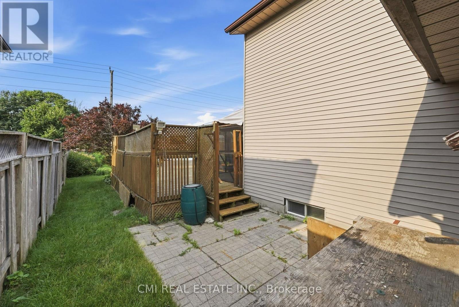 155 Foxhunt Road, Waterloo, ON