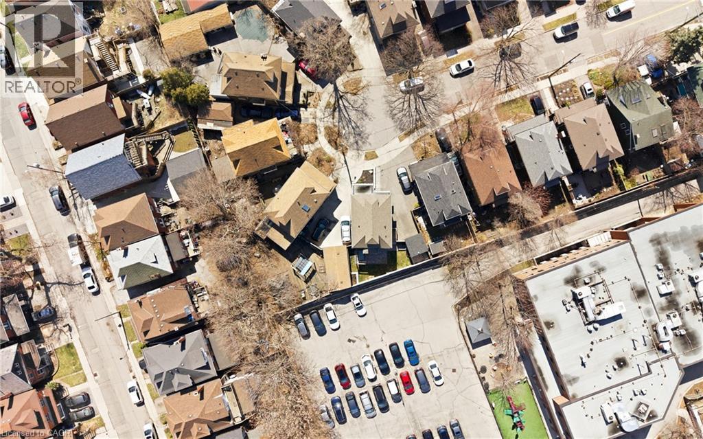Aerial view of residential area - 273 Stinson Crescent, Hamilton, ON