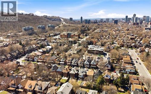 View of property location with nearby suburban area and skyline - 273 Stinson Crescent, Hamilton, ON 