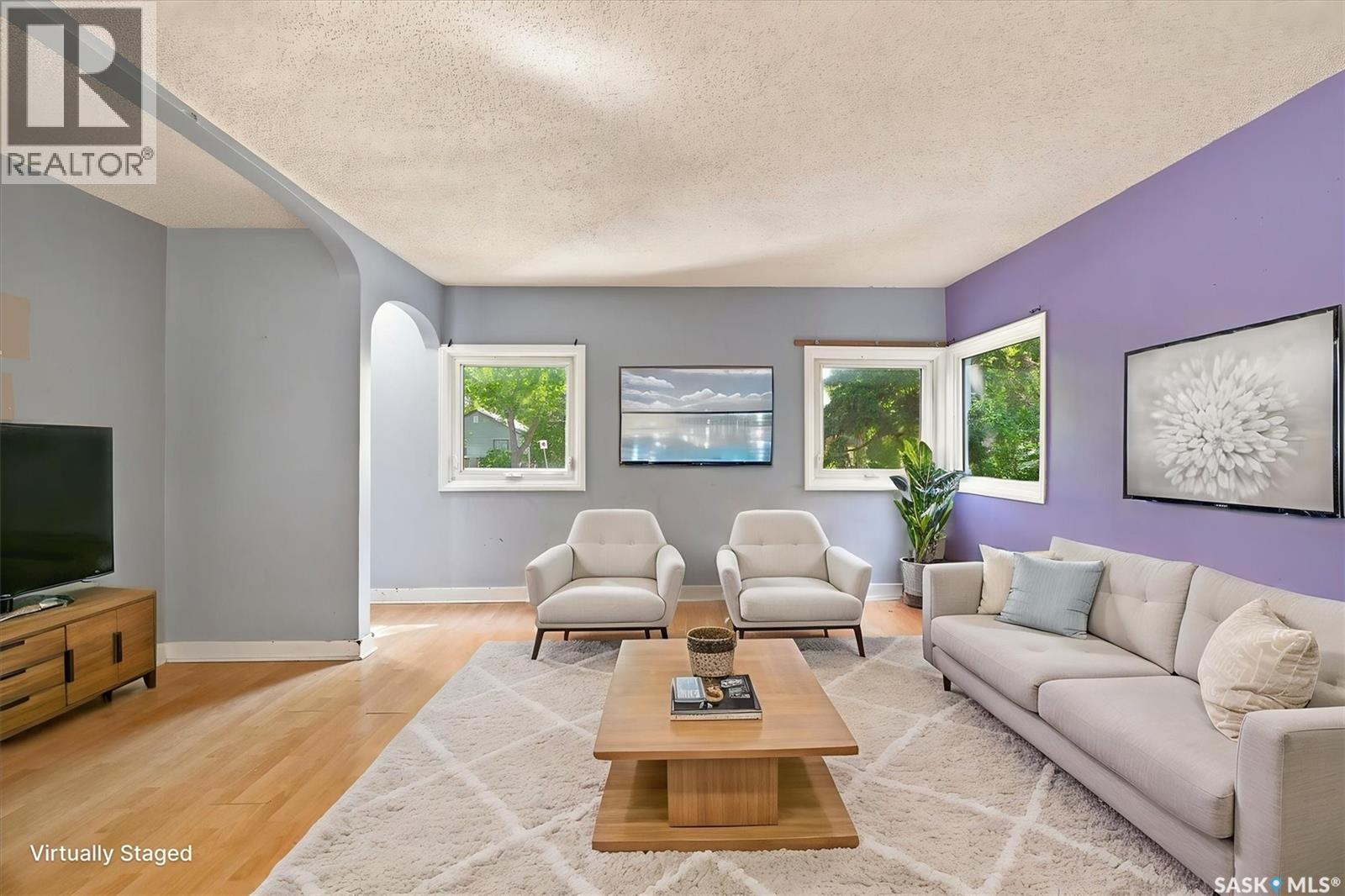 2204 Lorne Avenue, Saskatoon, SK