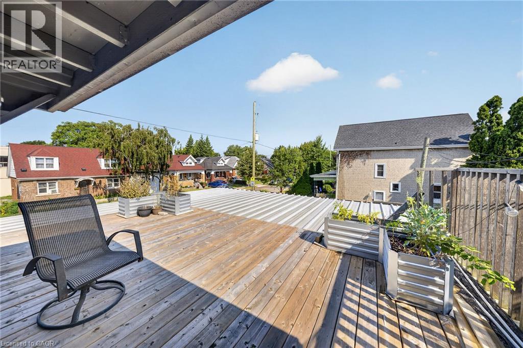 1523 Main Street E, Hamilton, ON