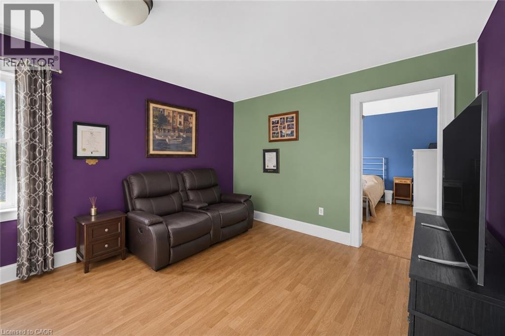Virtually Staged - 1523 Main Street E, Hamilton, ON