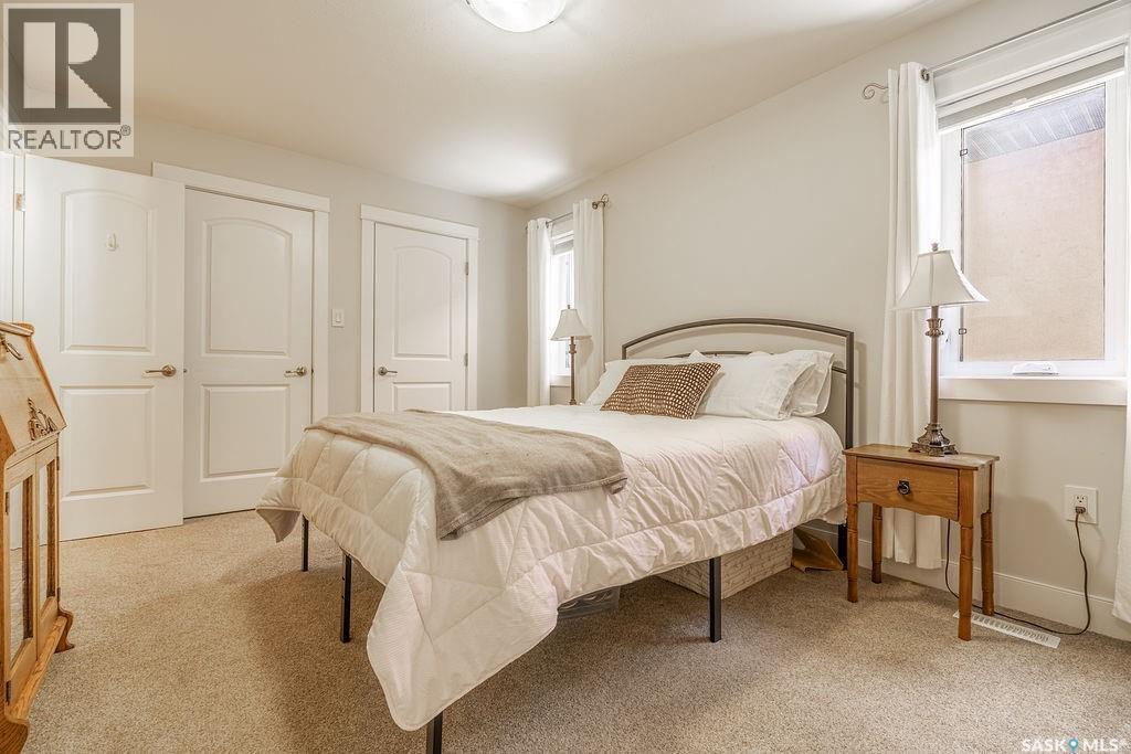 519 Shepherd Crescent, Saskatoon, SK