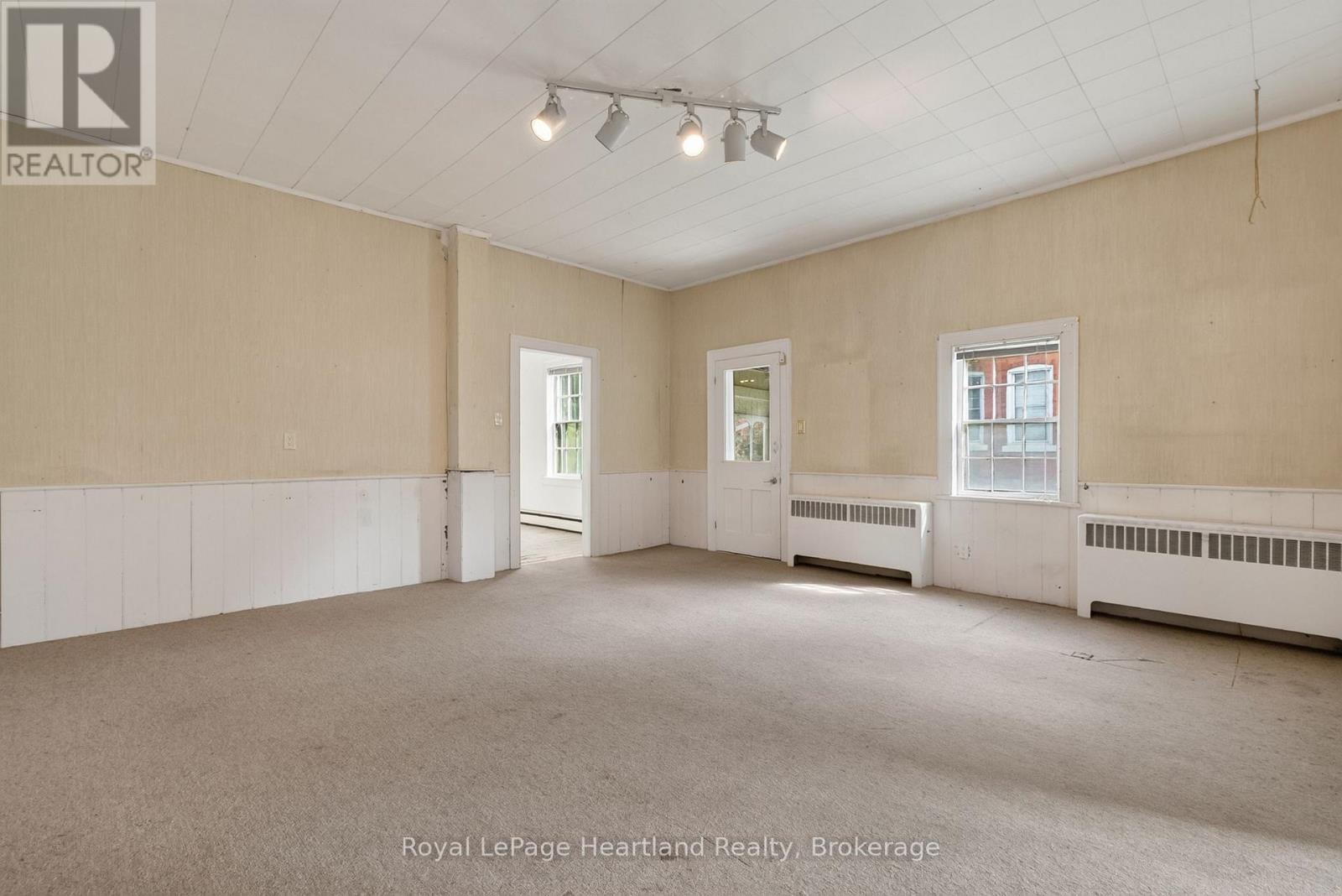 18 Nelson Street E, Goderich (Goderich (Town)), ON