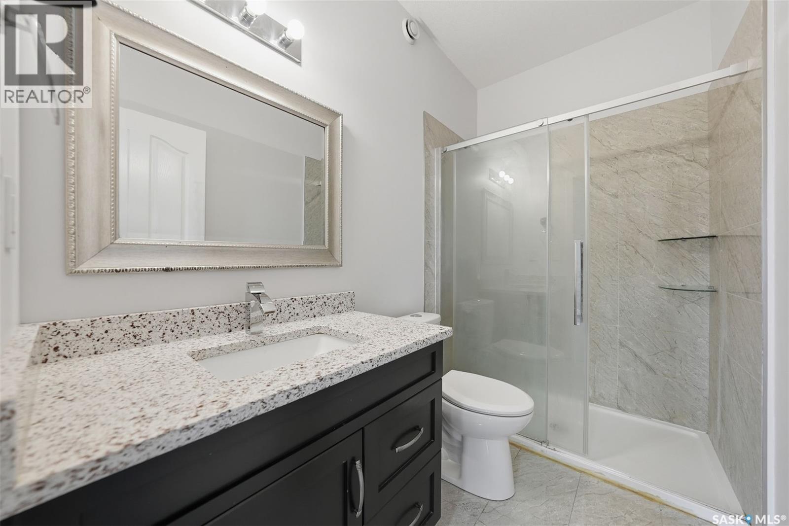 239 Bentley Court, Saskatoon, SK