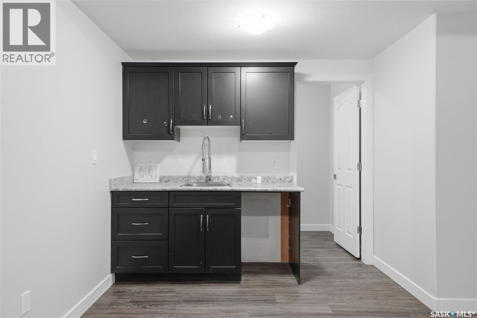 239 Bentley Court, Saskatoon, SK