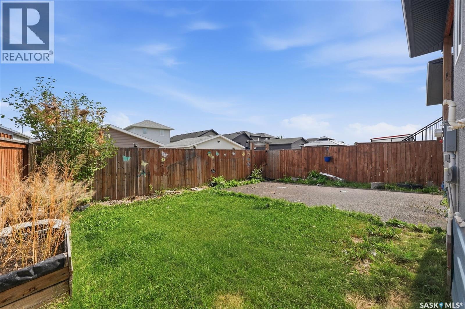 239 Bentley Court, Saskatoon, SK