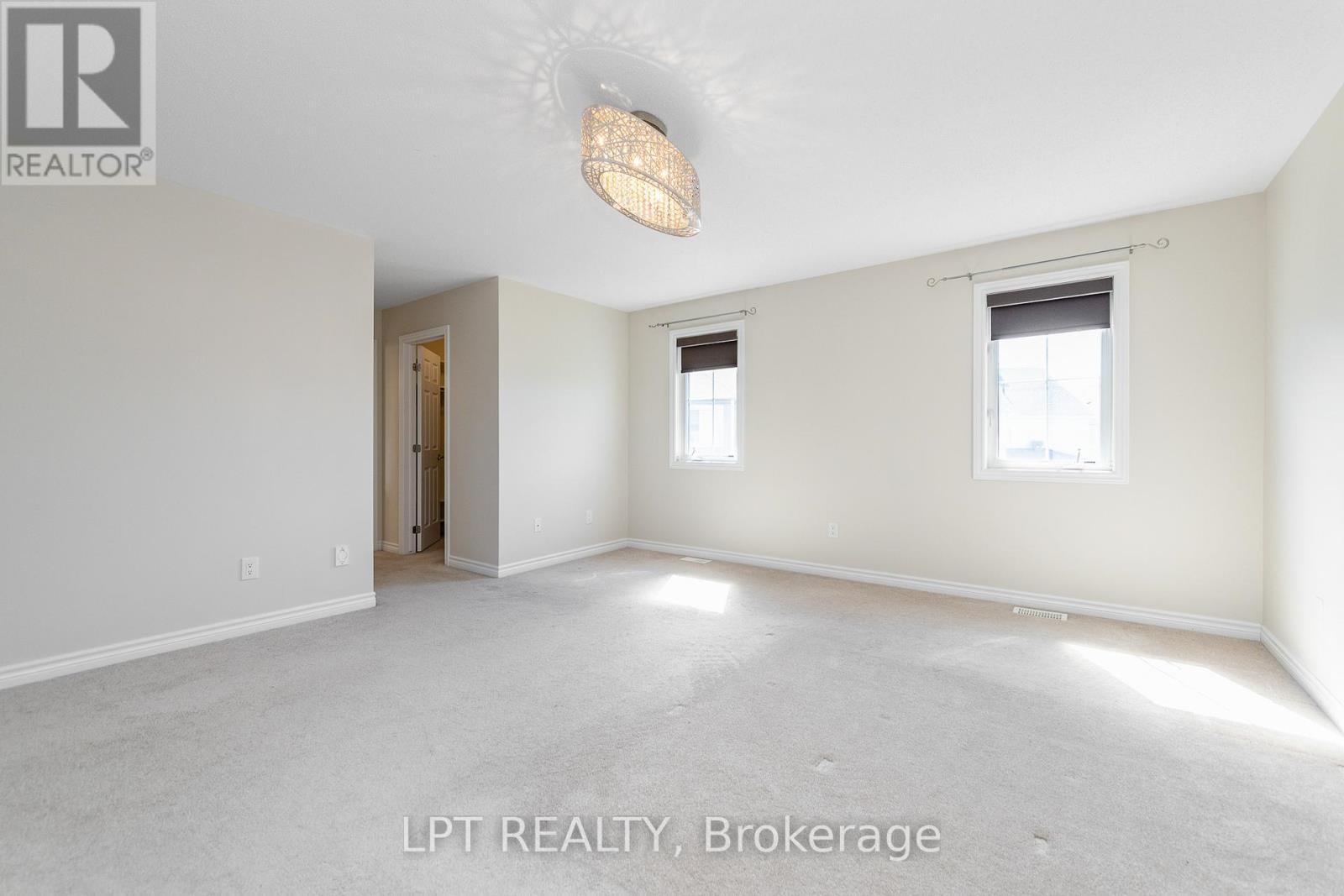67 Bristling Crescent, Ottawa, ON