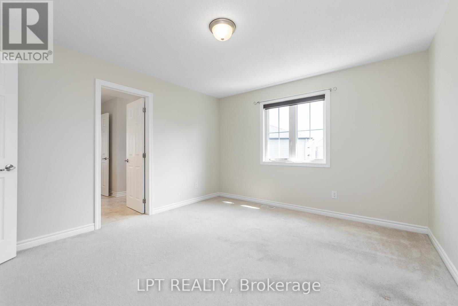 67 Bristling Crescent, Ottawa, ON