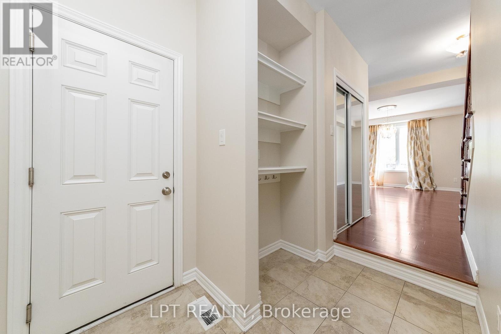 67 Bristling Crescent, Ottawa, ON