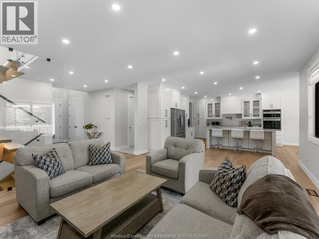 131 Chene, Tecumseh, ON