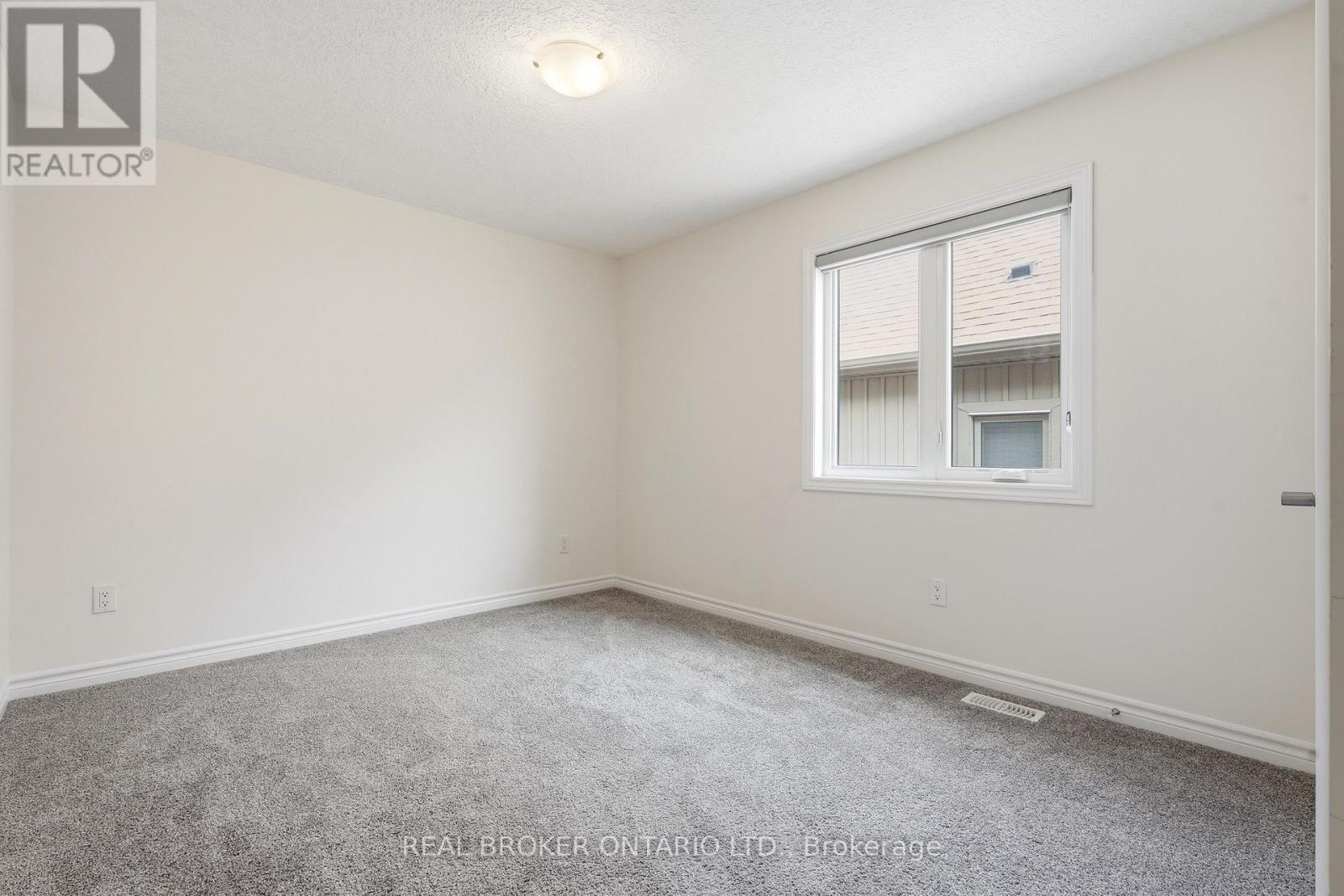 359 Beechdrops Drive, Waterloo, ON