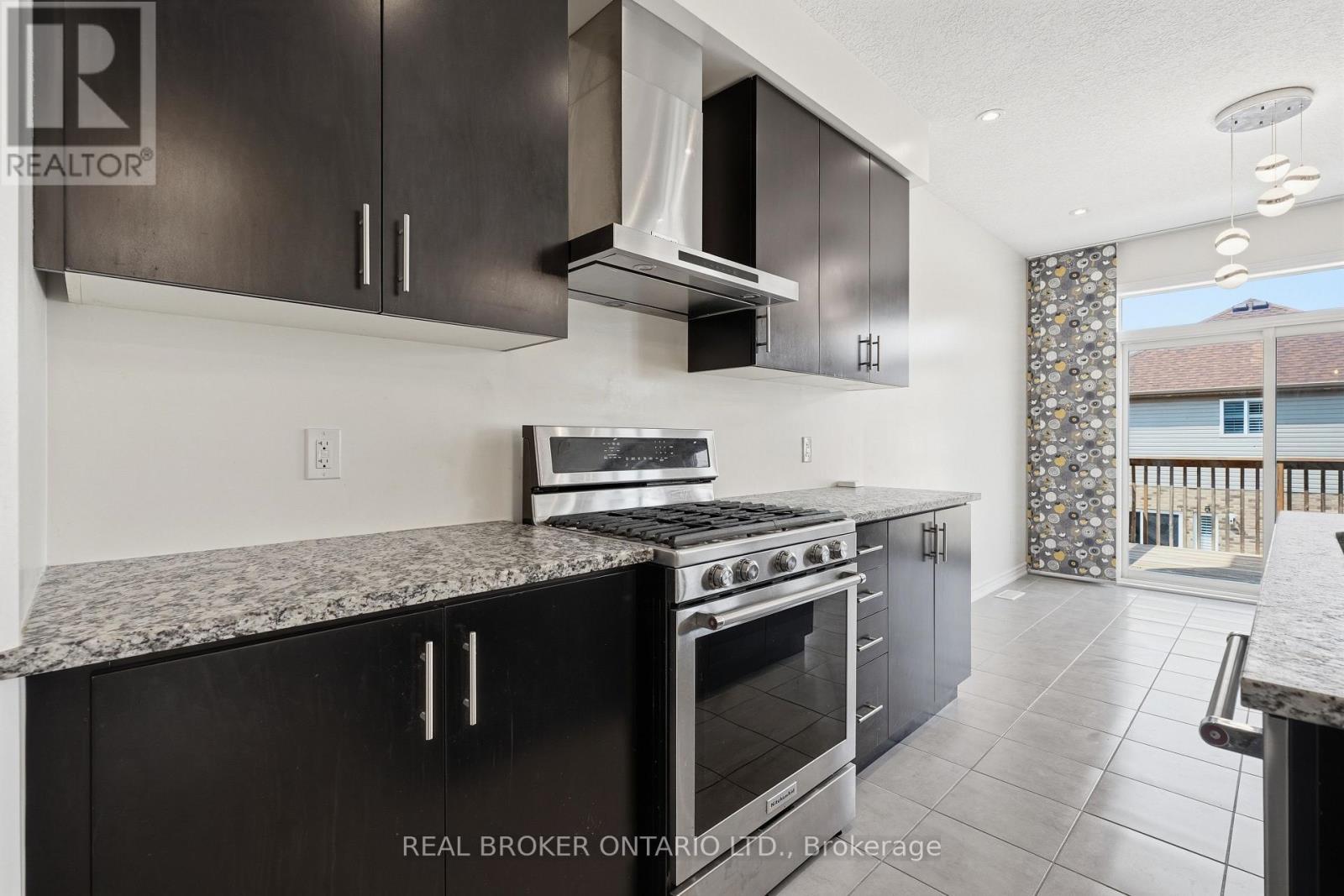 359 Beechdrops Drive, Waterloo, ON