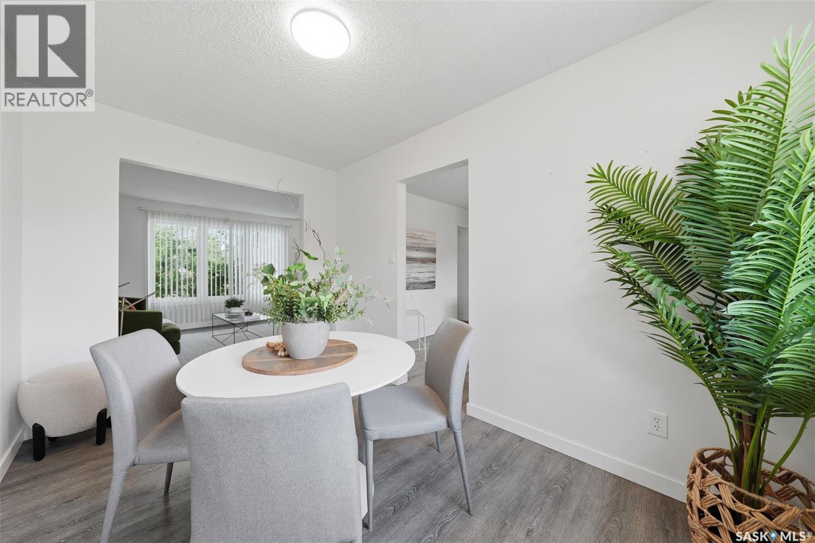 814 Steeves Avenue, Saskatoon, SK