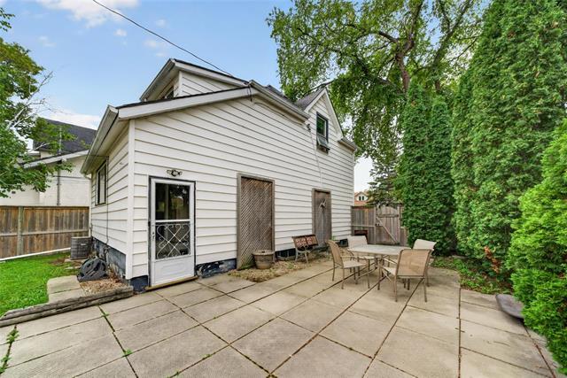 107 Matheson Ave, Winnipeg, MB