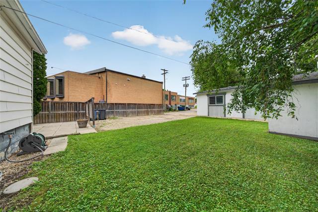 107 Matheson Ave, Winnipeg, MB