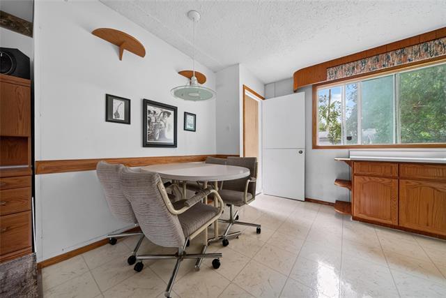 107 Matheson Ave, Winnipeg, MB