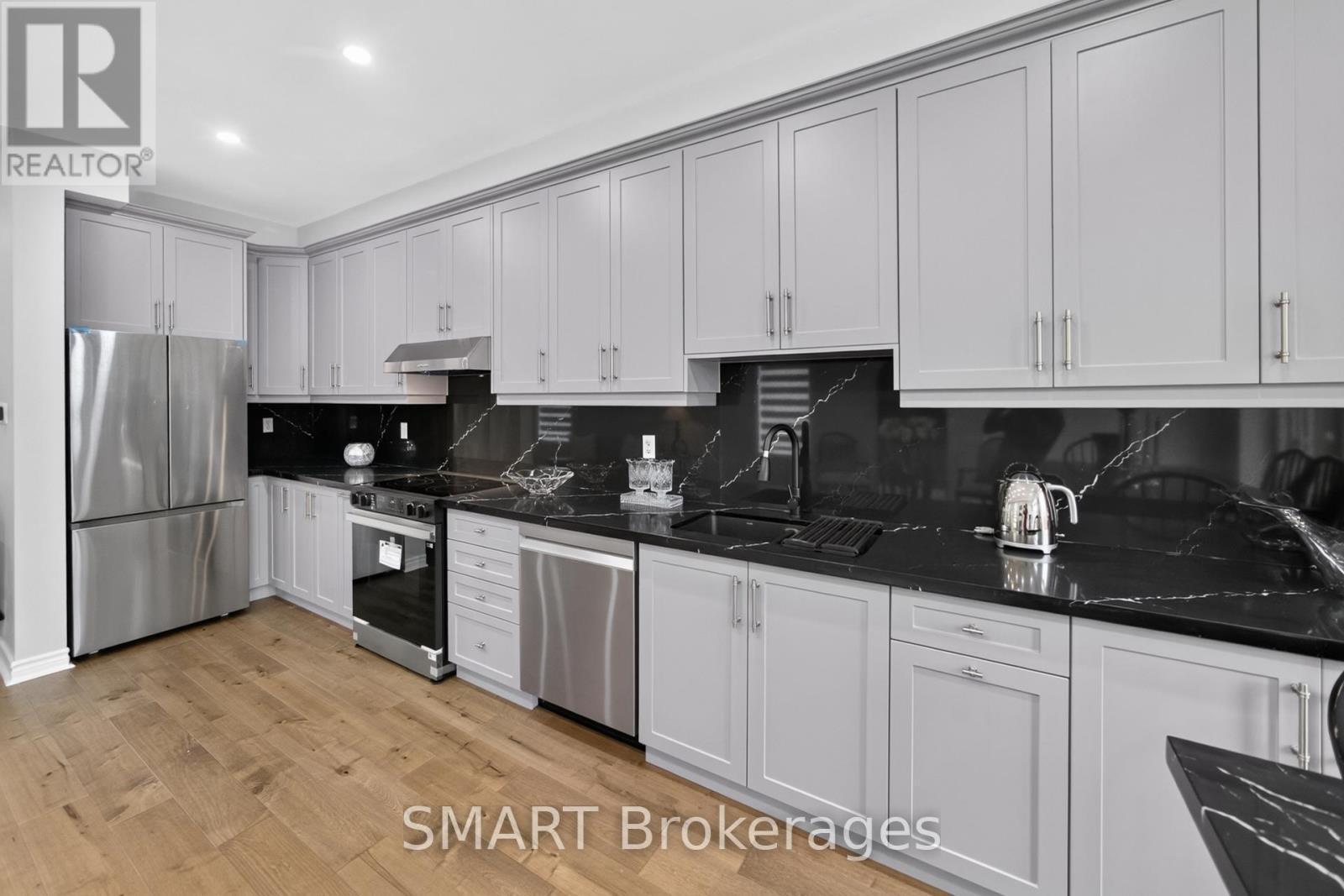 3367 Stoney Crescent, Mississauga, ON