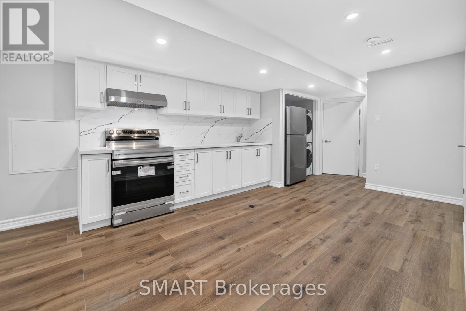 3367 Stoney Crescent, Mississauga, ON