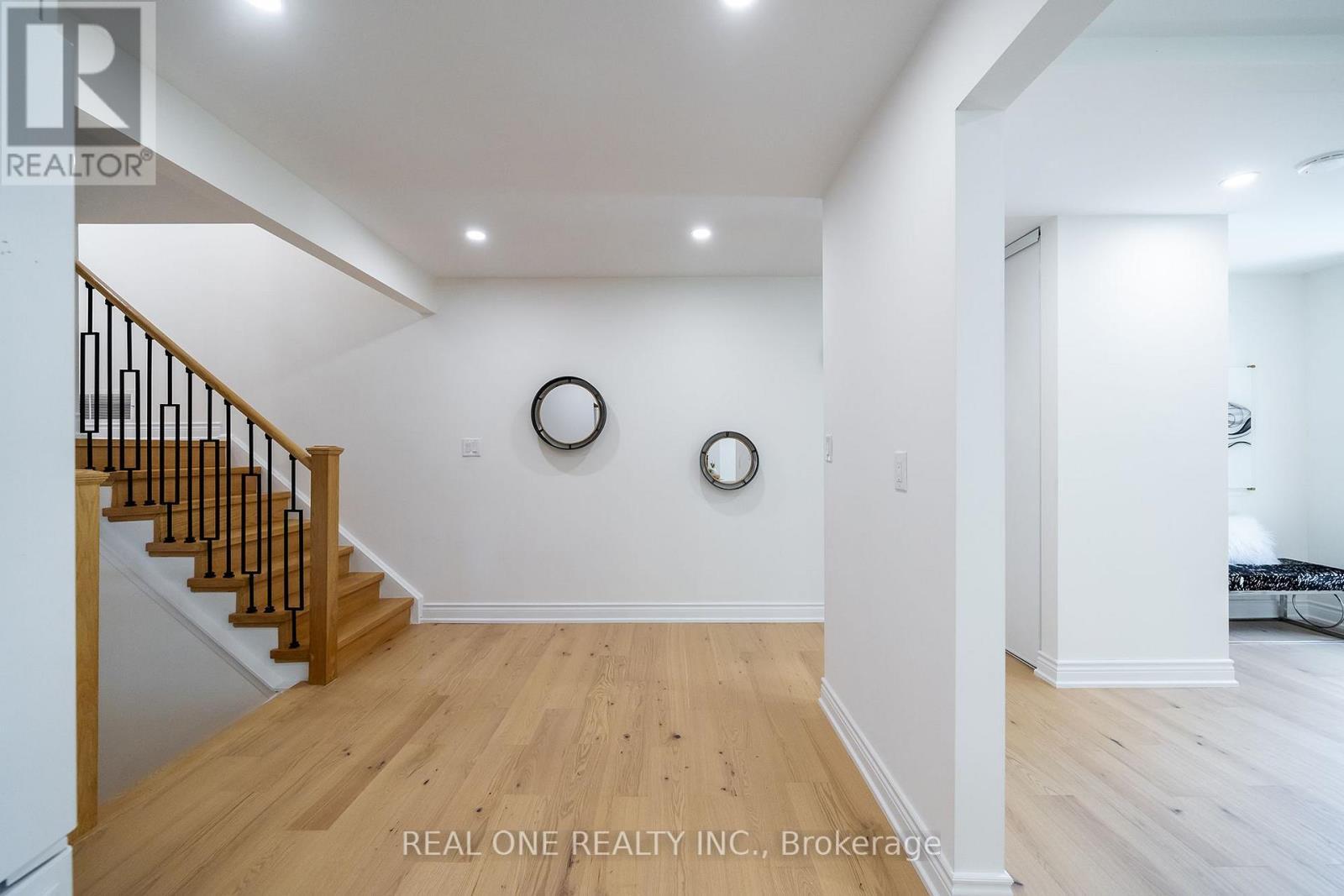 3148 Bentworth Drive, Burlington, ON