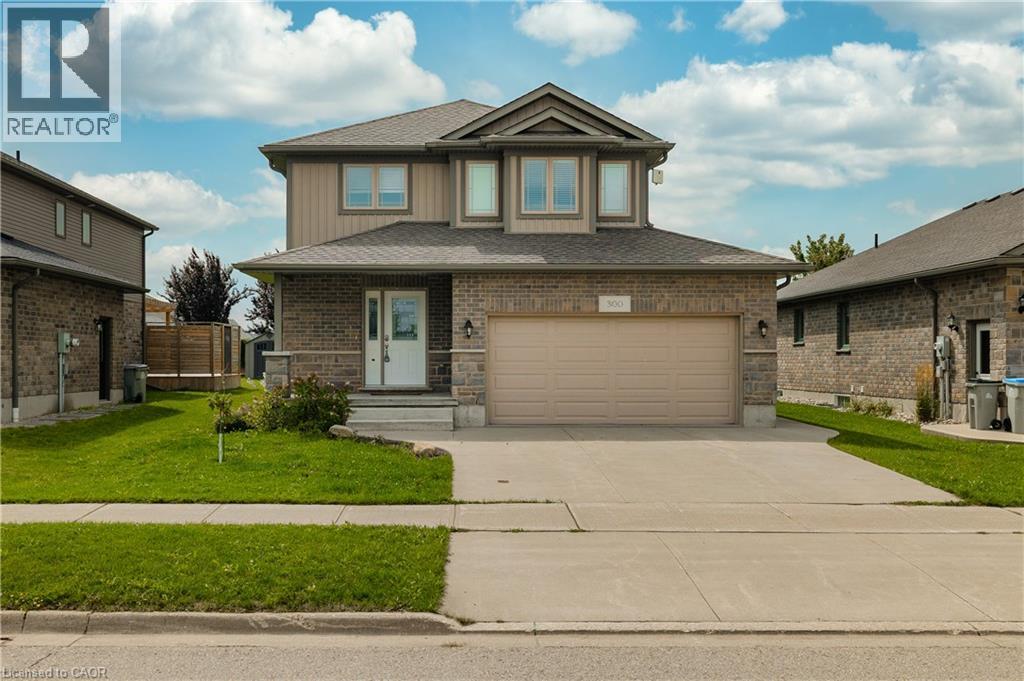 300 Hutton Street E, Listowel, ON