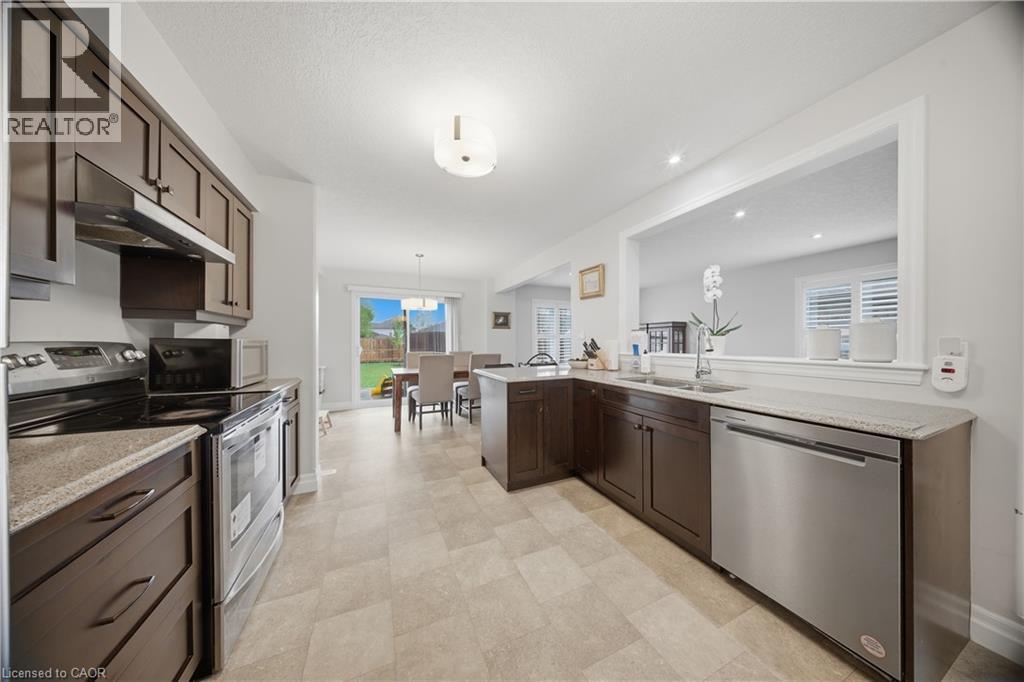 300 Hutton Street E, Listowel, ON