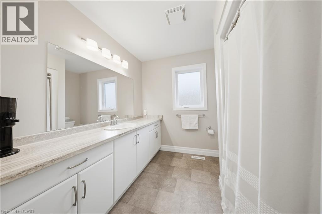 300 Hutton Street E, Listowel, ON