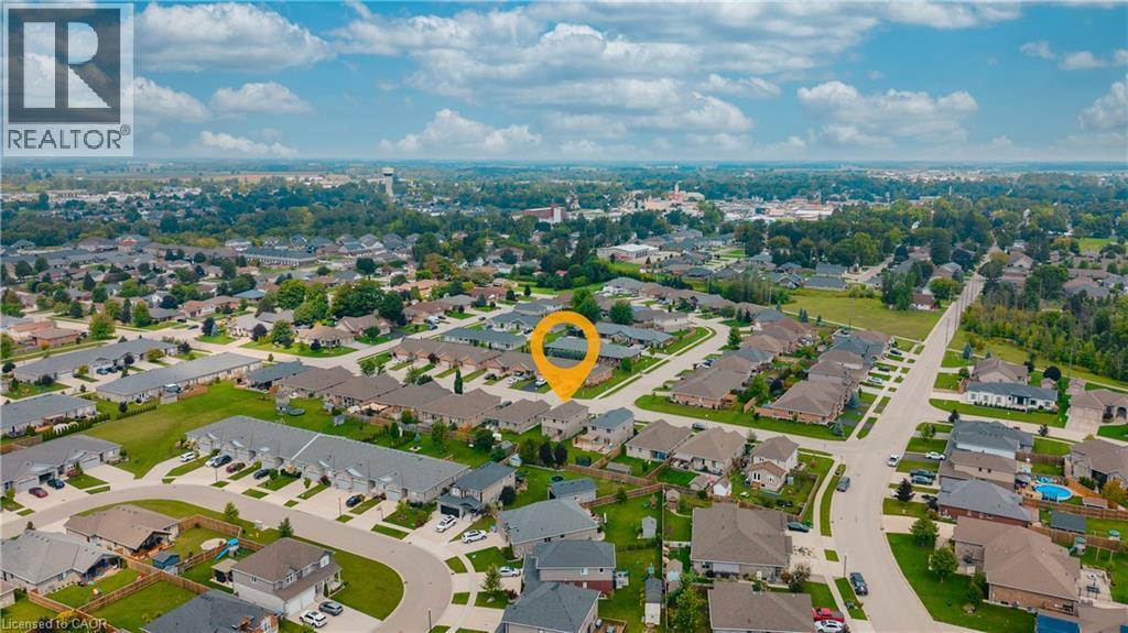 300 Hutton Street E, Listowel, ON