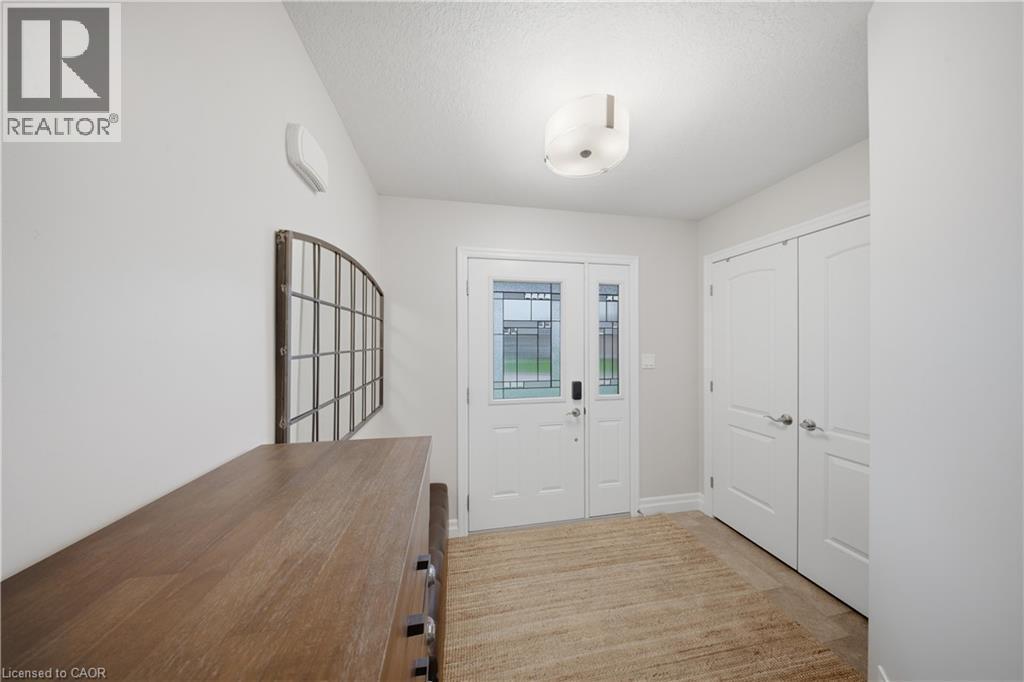 300 Hutton Street E, Listowel, ON