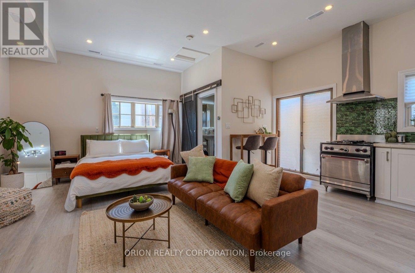 1267 Fisher Avenue, Burlington, ON