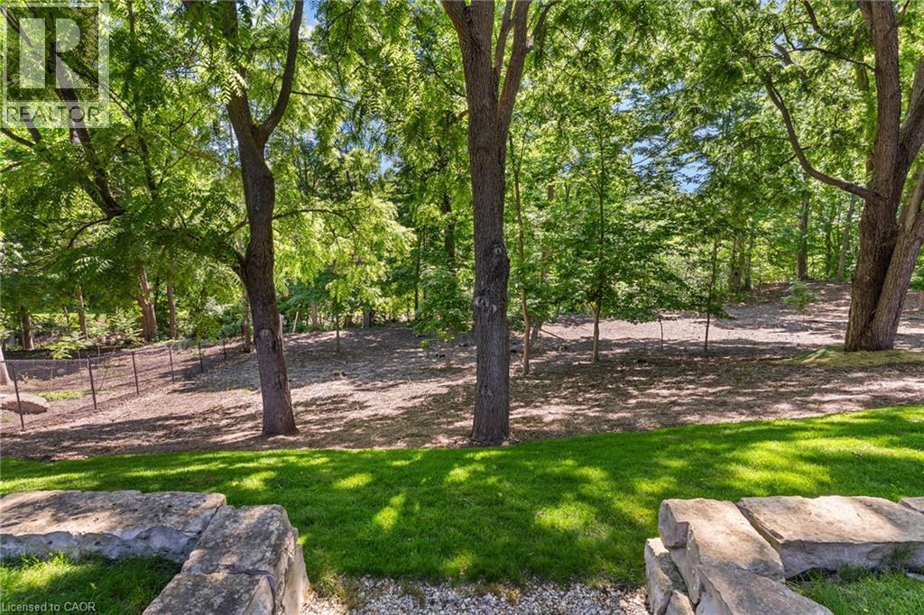 44 Pioneer Ridge Drive, Kitchener, ON