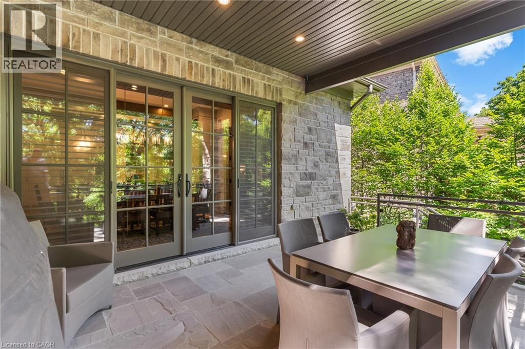 44 Pioneer Ridge Drive, Kitchener, ON