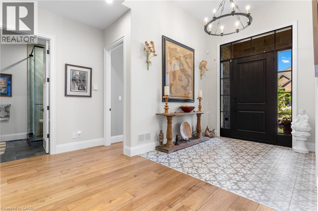 44 Pioneer Ridge Drive, Kitchener, ON
