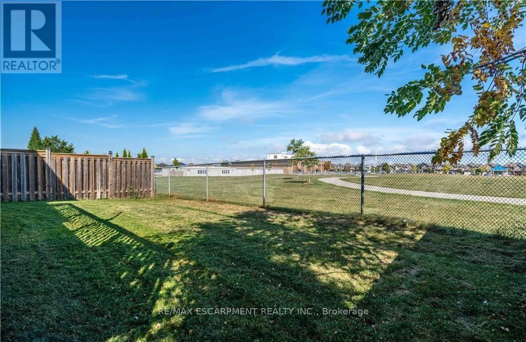 51 Showcase Drive, Hamilton, ON